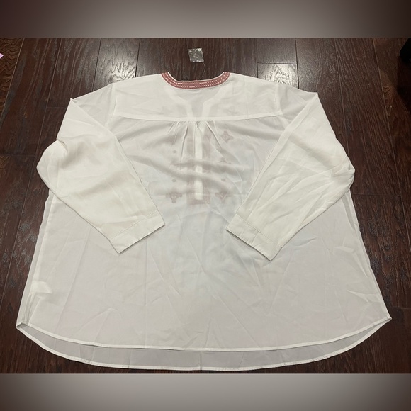 Woman Within Womens Tunic White Size 3X 30/32 Red Embroidery Floral 1/2 Button - Picture 5 of 8
